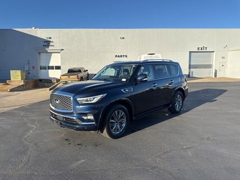 Used 2022 INFINITI QX80 Luxe image 8
