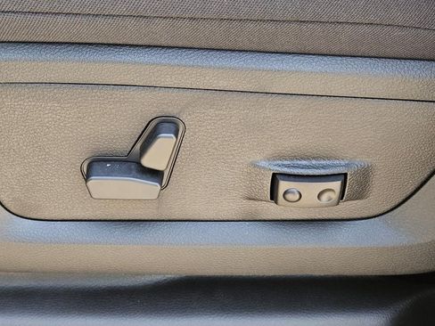 New 2026 RAM 3500 Lone Star AWD/4WD image 25