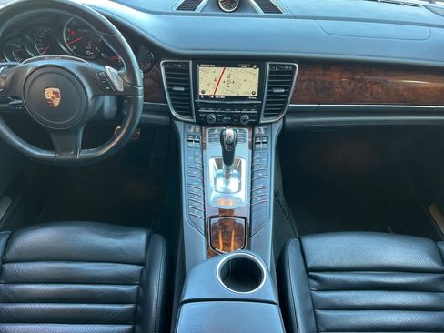 Used 2013 Porsche Panamera AWD/4WD image 4