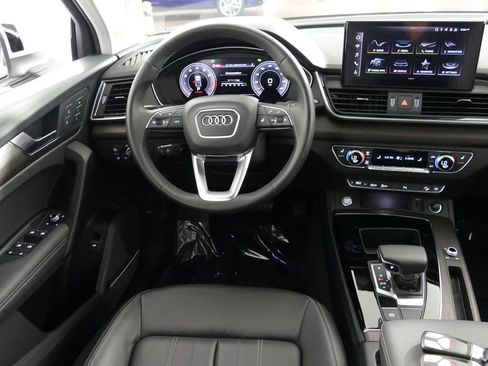 Used 2023 Audi Q5 2.0T Premium Plus w/ Premium Plus Package AWD/4WD image 28