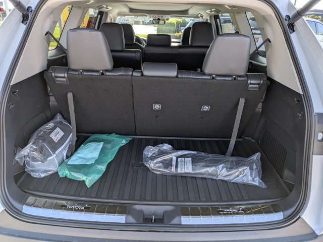 New 2026 Toyota Grand Highlander AWD Hybrid image 10