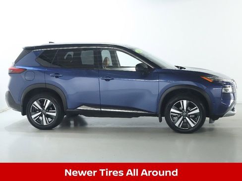 Certified 2023 Nissan Rogue Platinum w/ Platinum Premium Package AWD/4WD image 13