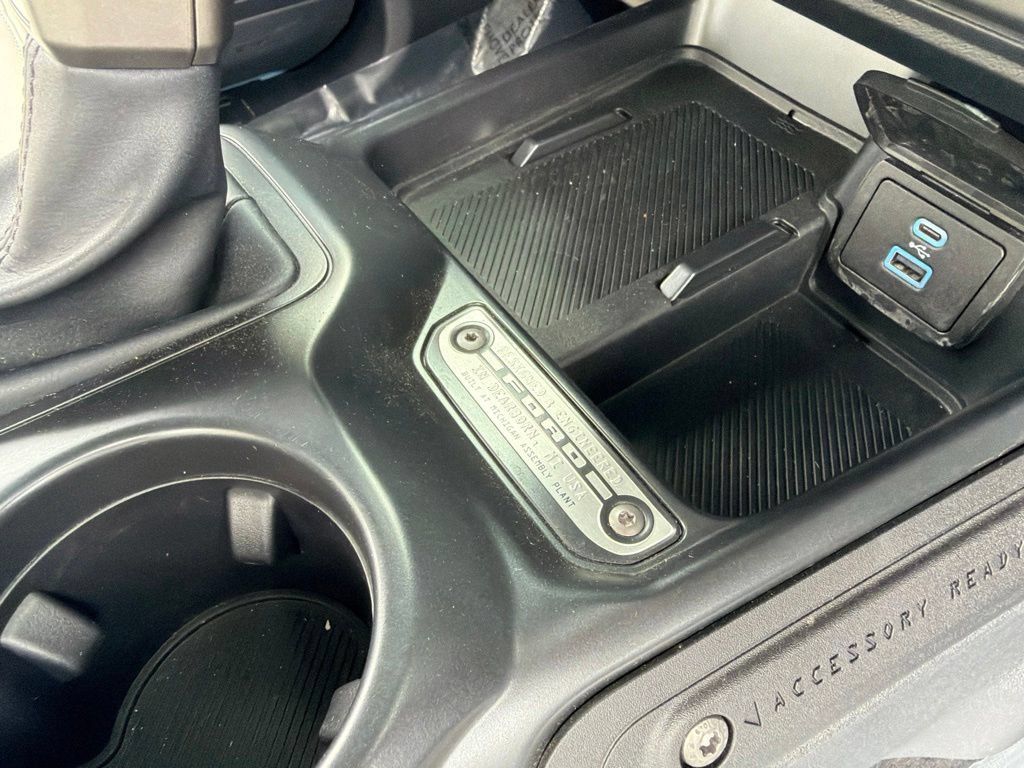 Used 2025 Ford Bronco 4-Door AWD/4WD image 27