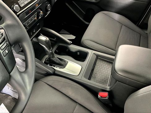 Certified 2022 Nissan Frontier S w/ Technology Package RWD image 19