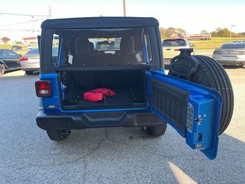 New 2026 Jeep Wrangler Sport image 34