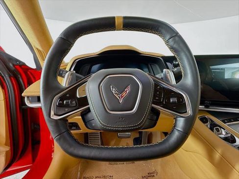 Used 2021 Chevrolet Corvette Stingray Premium Conv w/ Z51 Performance Package RWD image 11
