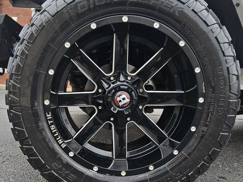 Used 2014 Jeep Wrangler Sahara w/ Dual Top Group image 10