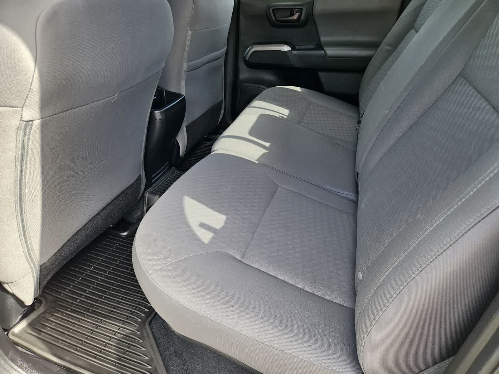 Used 2023 Toyota Tacoma SR5 RWD image 28