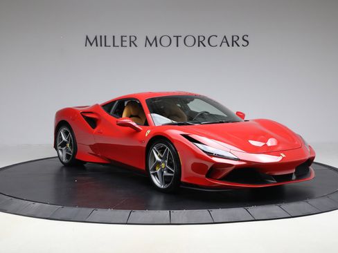 Certified 2020 Ferrari F8 Tributo image 11