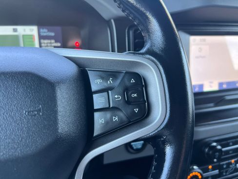 Used 2021 Ford Bronco Black Diamond image 16