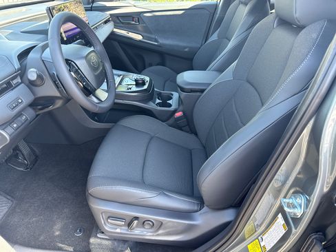 New 2026 Toyota C-HR AWD/4WD image 23