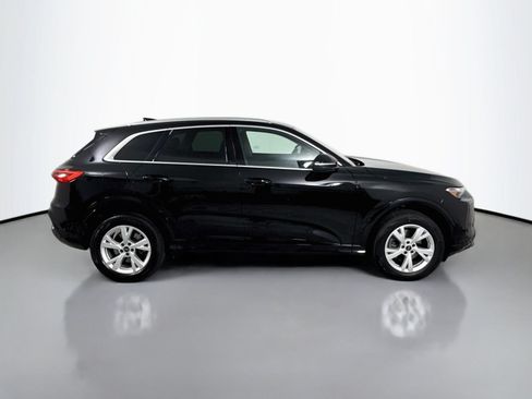 Certified 2025 Audi Q5 Premium w/ Convenience Package AWD/4WD image 8