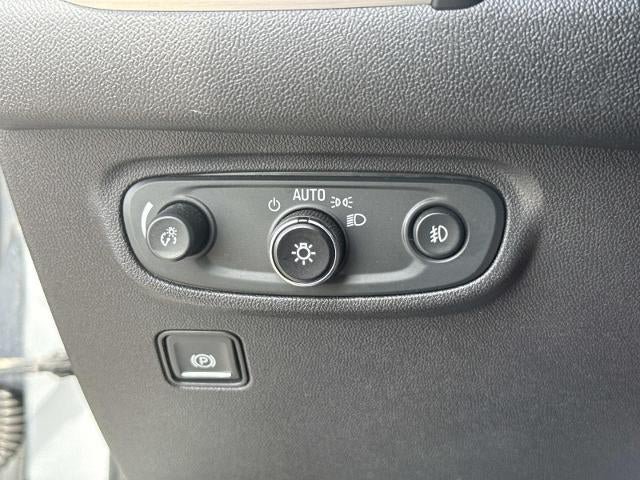 Used 2020 GMC Terrain Denali w/ Denali Premium Package FWD image 28