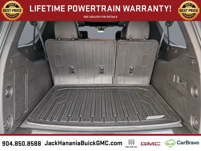 Used 2024 GMC Yukon XL Denali Ultimate AWD/4WD image 14