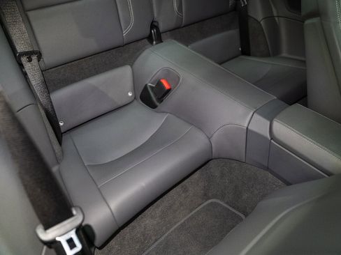 Used 2021 Porsche 911 Carrera 4S image 40