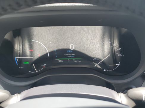Certified 2025 Toyota Sienna XLE FWD image 27