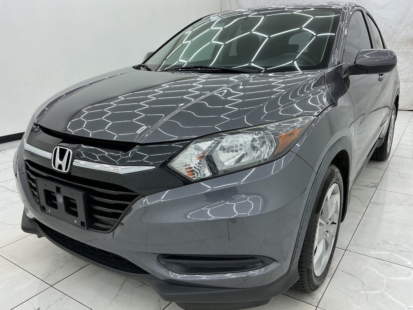 Used 2018 Honda HR-V LX image 1