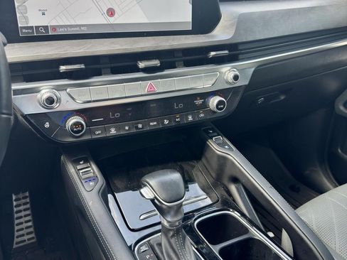 Certified 2024 Kia Telluride SX Prestige X-Line AWD/4WD image 10