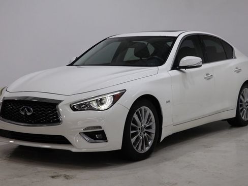 Used 2019 INFINITI Q50 Luxe RWD image 3