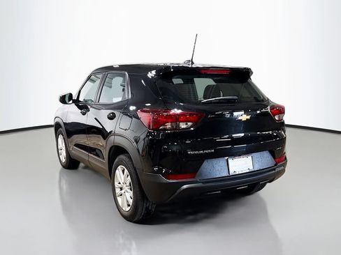 Used 2023 Chevrolet TrailBlazer LS FWD image 8