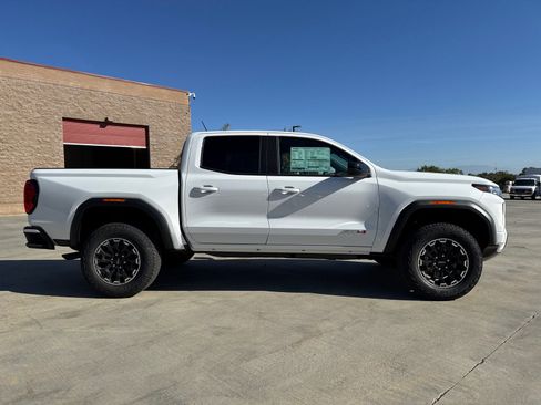 New 2026 GMC Canyon AT4 image 7