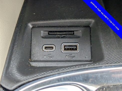 Used 2023 Buick Enclave Premium w/ Experience Buick Package image 21