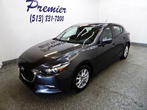 Used 2017 MAZDA MAZDA3 Sport FWD image 1