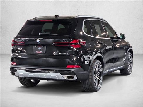 Used 2026 BMW X5 xDrive40i AWD/4WD image 5