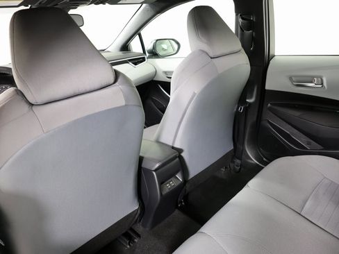 Used 2024 Toyota Corolla SE image 29