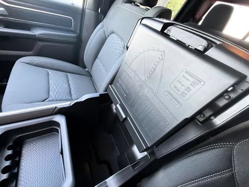 New 2026 RAM 1500 4x4 Crew Cab image 27