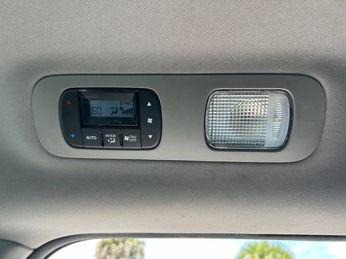 Used 2024 Honda Odyssey EX-L image 47