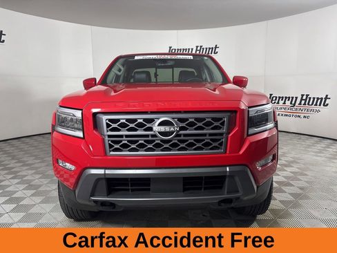 Used 2024 Nissan Frontier SL w/ Technology Package image 3