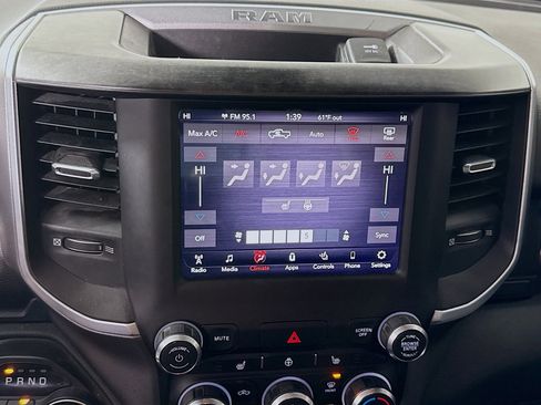 Used 2019 RAM 1500 Big Horn image 18