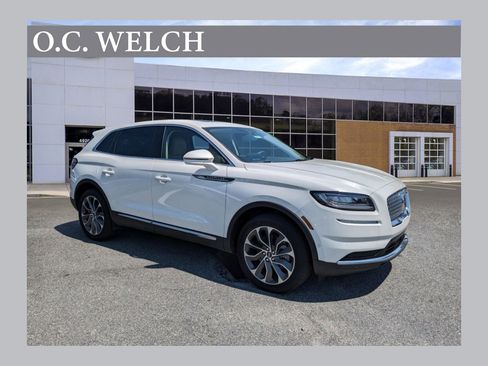 Certified 2023 Lincoln Nautilus Reserve w/ Equipment Group 201A image 1