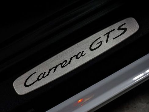 Used 2018 Porsche 911 GT3 RS image 71