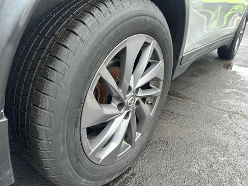 Used 2016 Nissan Rogue SL w/ SL Premium Package image 36