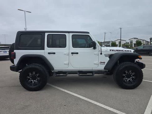 Used 2019 Jeep Wrangler Unlimited Rubicon AWD/4WD image 7