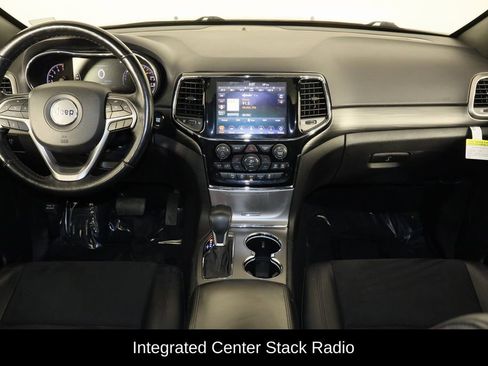 Used 2020 Jeep Grand Cherokee Altitude image 13