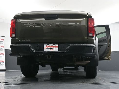 Used 2023 Chevrolet Colorado Trail Boss image 43