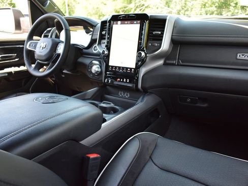 Used 2025 RAM 1500 Laramie w/ Sport Appearance Package AWD/4WD image 35