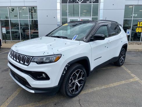 Used 2024 Jeep Compass Limited AWD/4WD image 1
