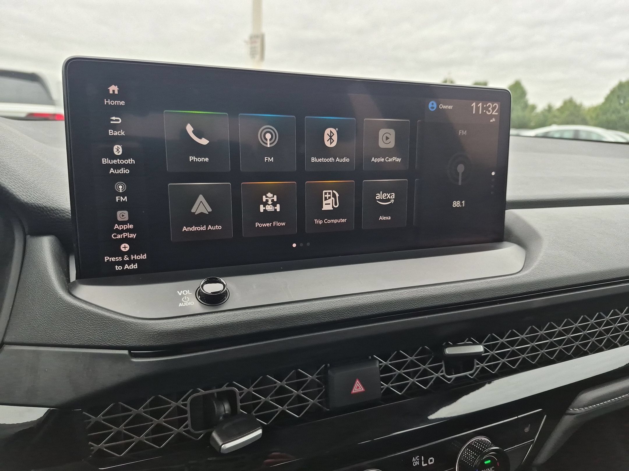 Certified 2025 Honda Accord EX-L image 17