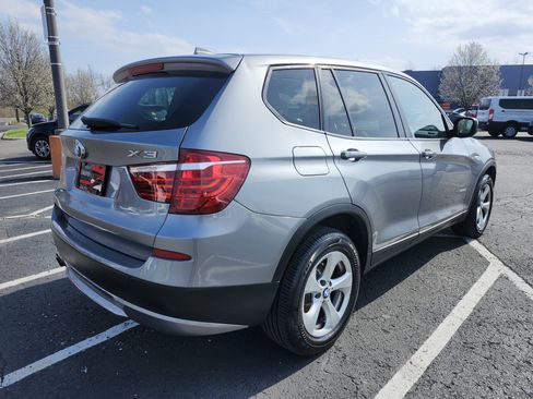 Used 2011 BMW X3 xDrive28i image 9