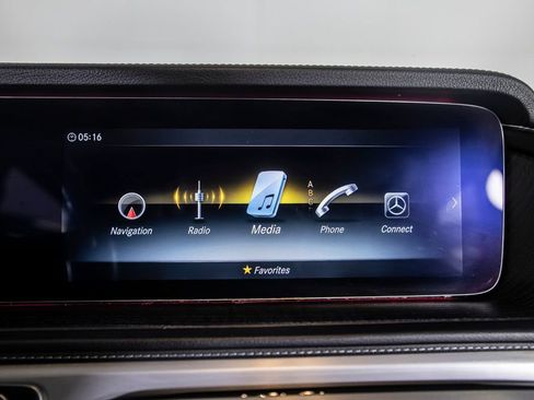 Used 2020 Mercedes-Benz G 550 w/ Exclusive Interior Package image 34