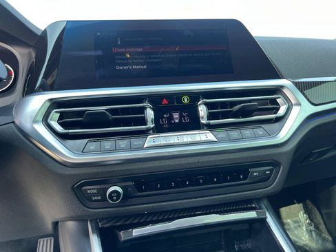 Used 2020 BMW 330i Sedan w/ Driving Assistance Package RWD image 28