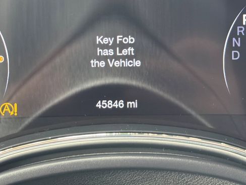 Used 2018 Jeep Grand Cherokee Limited image 34