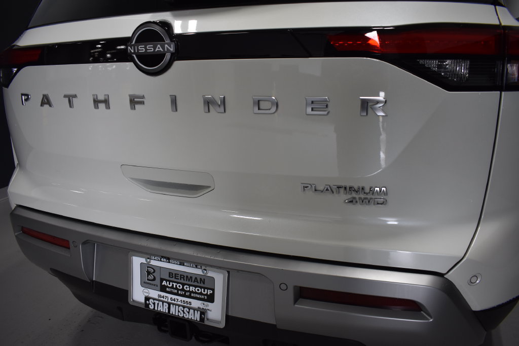 Certified 2024 Nissan Pathfinder Platinum AWD/4WD image 12