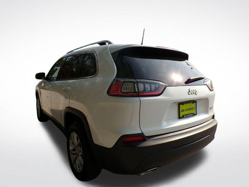 Used 2019 Jeep Cherokee Latitude w/ Popular Appearance Group FWD image 3