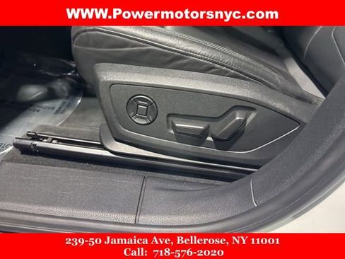 Used 2023 Audi Q3 2.0T Premium image 31