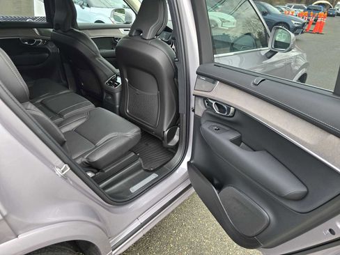 New 2026 Volvo XC90 T8 Ultra w/ Lounge Package image 14